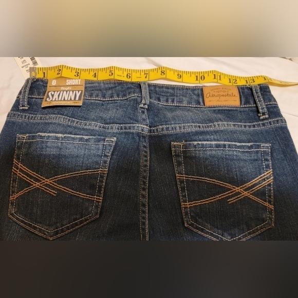 Aeropostale Skinny Bayla Low Rise Jeans NWT 27W x 30L Msrp $40 - Picture 5 of 7